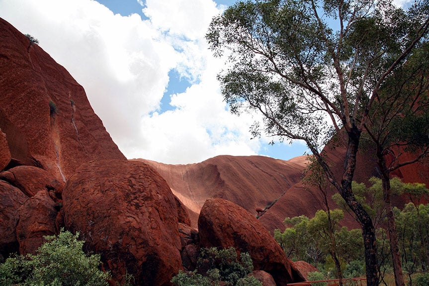 Uluru, looking up