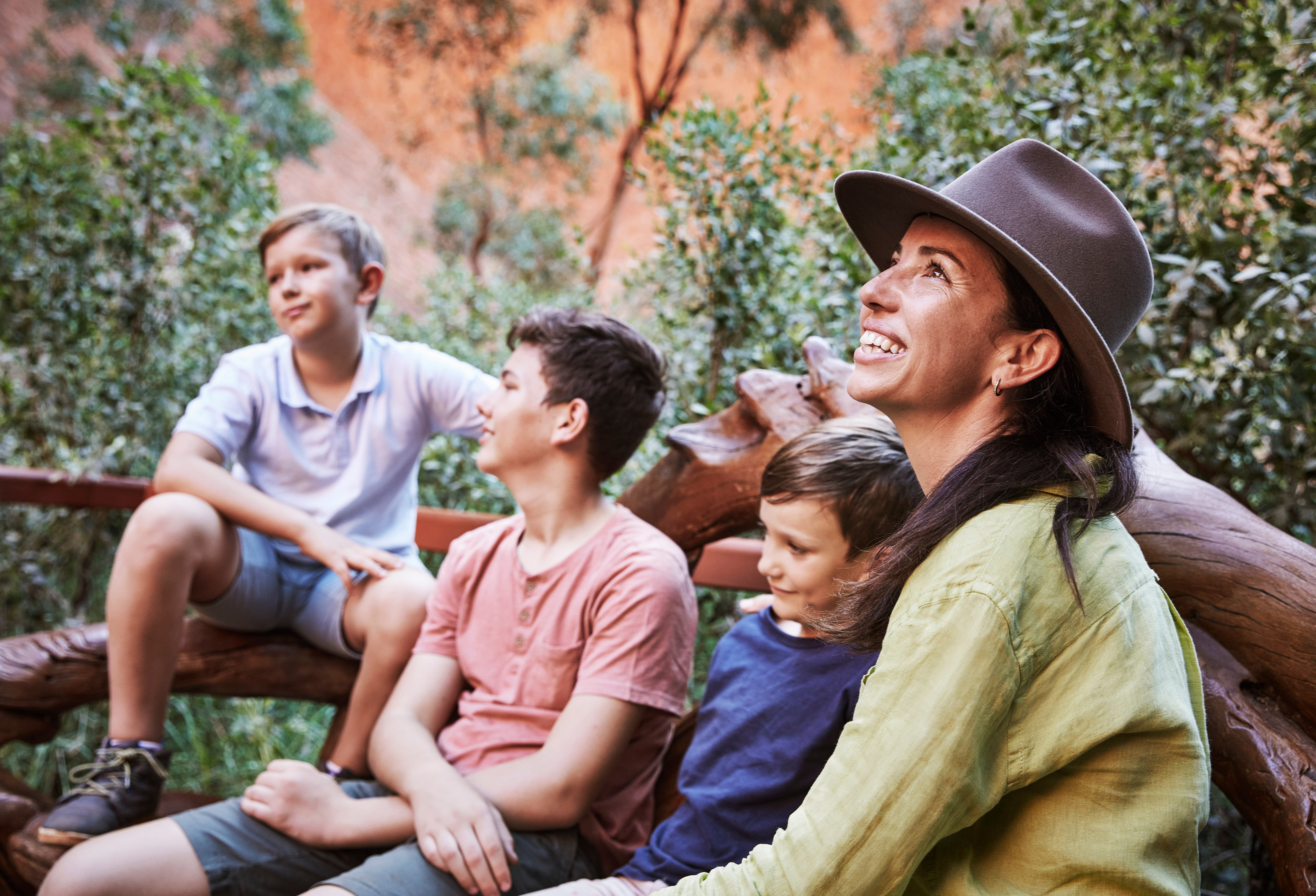 Uluru family tour all smiling